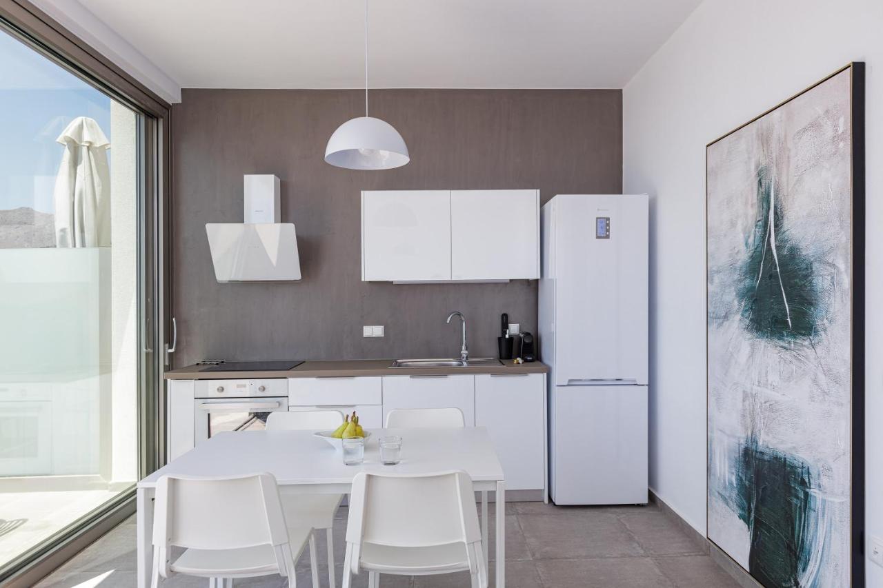 Aelia Seascape Apartments 플라키아스 외부 사진