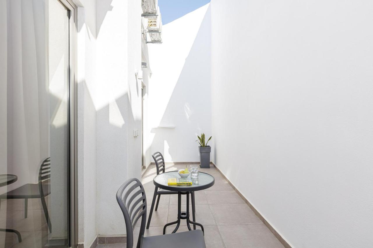 Aelia Seascape Apartments 플라키아스 외부 사진