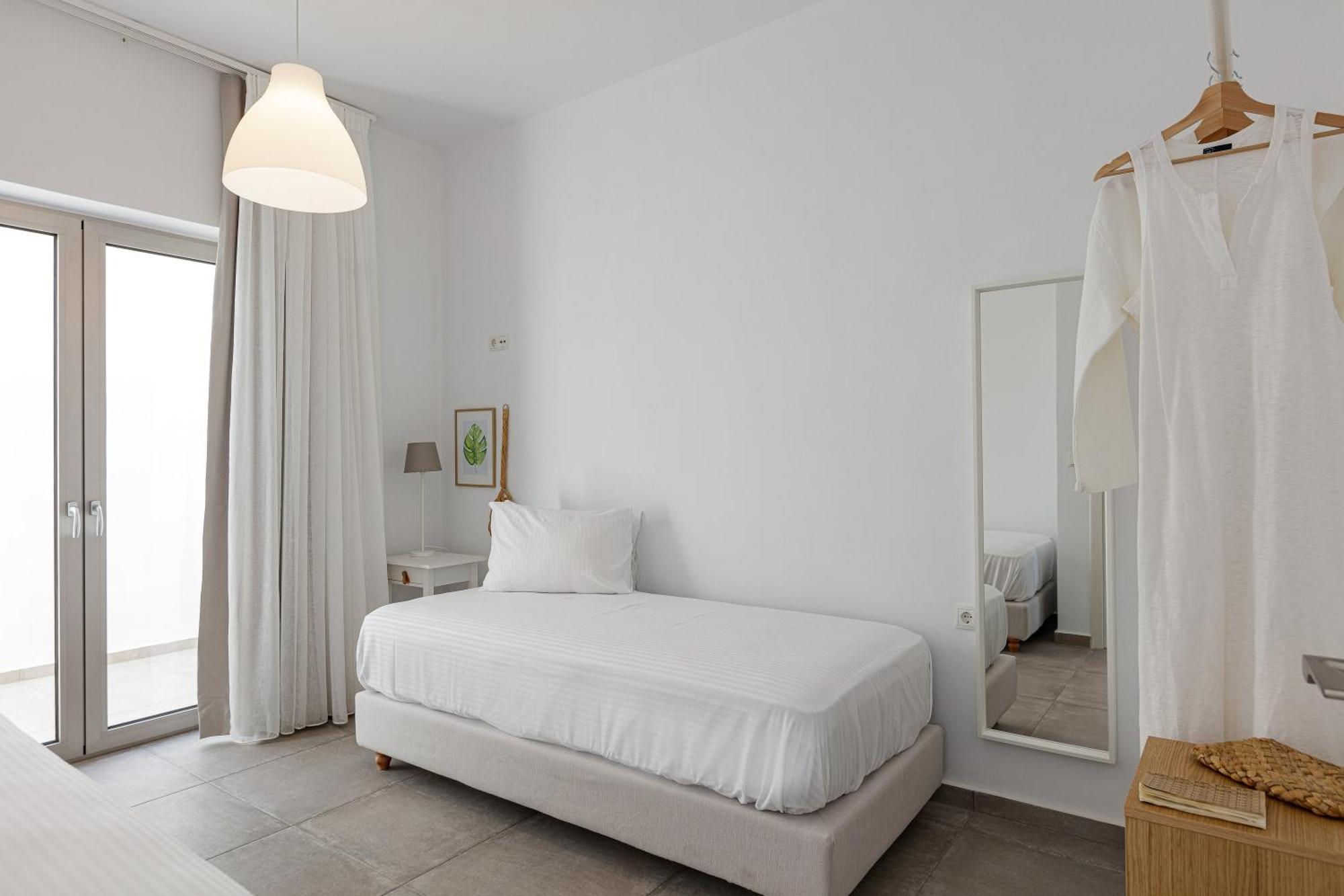 Aelia Seascape Apartments 플라키아스 객실 사진